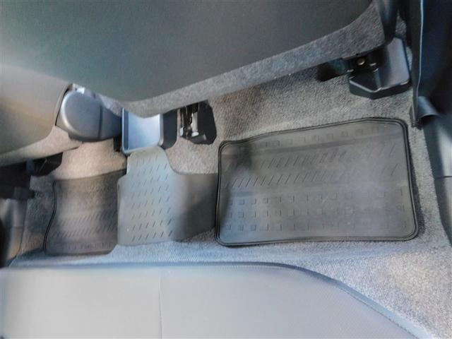 サクシード ＵＬ－Ｘ　前席パワーウィンドウ　バックモニタ　ドライブレコーダー　ワンセグＴＶ　横滑り防止装置　衝突軽減ブレーキ　ＡＢＳ　キーレスエントリー　エアコン　ＥＴＣ　ナビＴＶ　ワンオ－ナ－　パワステ　ＡＵＸ端子（8枚目）