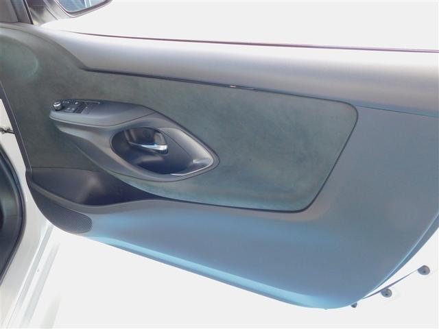 ＧＲヤリス ＲＺ　ハイパフォーマンス　１オーナ　Ｉストップ　ＬＥＤヘッド　盗難防止システム　バックガイドモニター　ＡＷＤ　フルオートエアコン　横滑り防止装置付き　アクティブクルーズコントロール　スマートキ－　ミュージックプレイヤー接続可（30枚目）