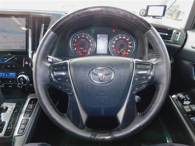 ヴェルファイア ２．５Ｚ　Ｇエディション　両側Ｐスライドドア　サンル－フ　ＬＥＤヘットライト　地上デジタル　メディアプレイヤー接続　ＡＷ　ＤＶＤ可　盗難防止システム　クルコン　サイドエアバッグ　Ｐシート　スマートキ－　ＥＴＣ　エアロ　ナビＴＶ（28枚目）