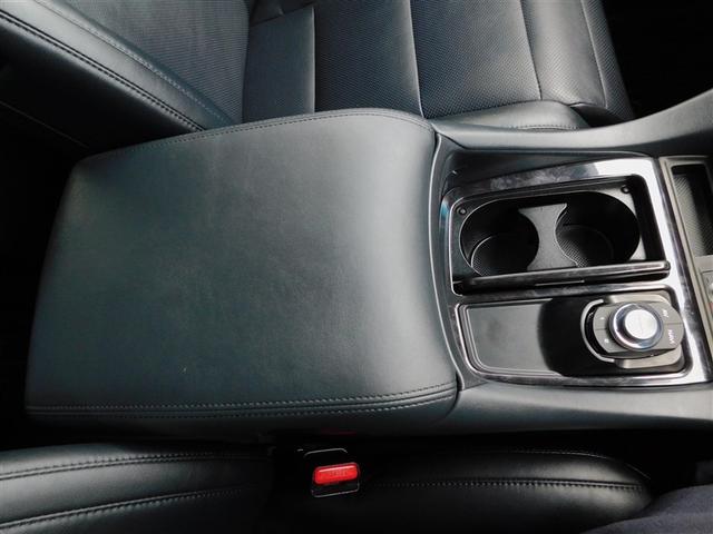 ヴェルファイア ２．５Ｚ　Ｇエディション　両側Ｐスライドドア　サンル－フ　ＬＥＤヘットライト　地上デジタル　メディアプレイヤー接続　ＡＷ　ＤＶＤ可　盗難防止システム　クルコン　サイドエアバッグ　Ｐシート　スマートキ－　ＥＴＣ　エアロ　ナビＴＶ（29枚目）