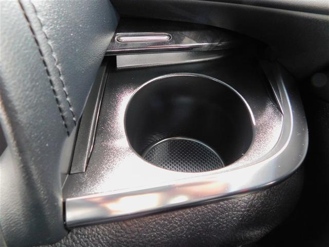 ヴェルファイア ２．５Ｚ　Ｇエディション　両側Ｐスライドドア　サンル－フ　ＬＥＤヘットライト　地上デジタル　メディアプレイヤー接続　ＡＷ　ＤＶＤ可　盗難防止システム　クルコン　サイドエアバッグ　Ｐシート　スマートキ－　ＥＴＣ　エアロ　ナビＴＶ（31枚目）