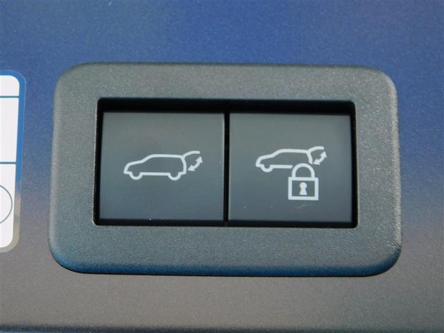 カローラクロス ハイブリッド　Ｚ　電動シ－ト　地デジＴＶ　プリクラッシュセーフティシステム　キーレスエントリー　横滑防止装置　整備記録簿　ＡＣ１００Ｖ電源　ＡＡＣ　盗難防止システム　ＴＶ　メディアプレイヤー接続　オートクルーズ　ＥＴＣ（14枚目）