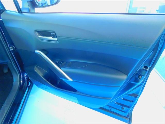 �^�]�ȃh�A�g����