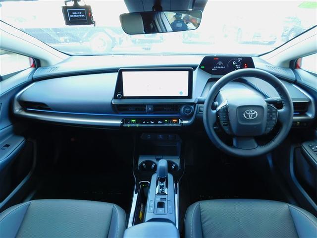 プリウス Ｚ　Ｒカメラ　フルセグ地デジＴＶ　フルオートエアコン　サイドエアバッグ　元試乗車　ドラレコ付き　ＥＳＣ　パワーステアリング　アルミ　Ｐシート　インテリキー　ＡＣ１００　整備記録簿　パワーウインドウ　ＴＶ（6枚目）