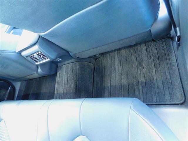 カムリ ＷＳ　Ｂカメラ　オートクルーズ　サイドＳＲＳ　ＴＶ　パワーシート　キーレスエントリー　ＡＵＸ　エアバッグ　ＥＴＣ　アルミホイール　ＡＢＳ　パワーウィンドウ　パワステ　インテリジェントキー　エアコン　横滑防止（9枚目）