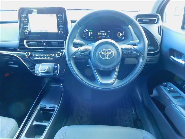 アクア Ｇ　スマ－トキ－　ＡＡＣ　Ｗエアバッグ　リヤカメラ　ドライブレコーダ　１００Ｖ　ＬＥＤヘッドライト　横滑り防止　クルコン　キーフリーシステム　ＥＴＣ　イモビライザー　ＰＷ　サイドエアバック　ＰＳ　ＡＢＳ（5枚目）