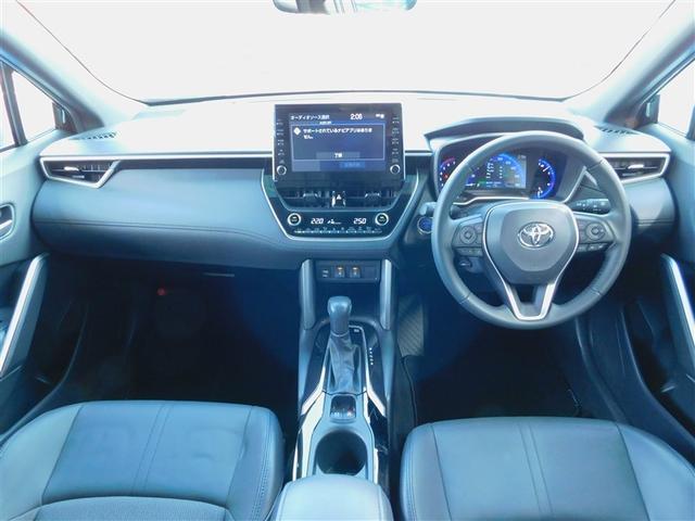 カローラクロス ハイブリッド　Ｚ　スマートキ　バックモニタ　横滑り防止　プリクラッシュセーフティー　ＰＷシート　メディアプレイヤー接続　クルーズＣ　盗難防止システム　ＬＥＤヘッドライト　アルミホイール　ＡＣ　キーレス　ＥＴＣ　パワステ（6枚目）