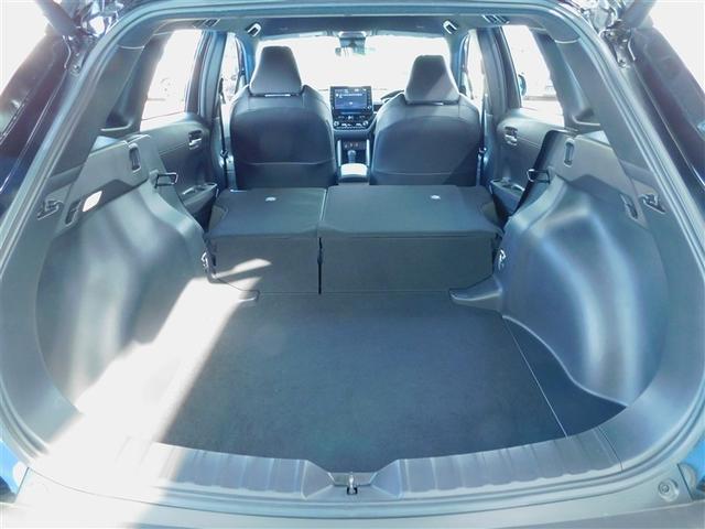 カローラクロス ハイブリッド　Ｚ　スマートキ　バックモニタ　横滑り防止　プリクラッシュセーフティー　ＰＷシート　メディアプレイヤー接続　クルーズＣ　盗難防止システム　ＬＥＤヘッドライト　アルミホイール　ＡＣ　キーレス　ＥＴＣ　パワステ（11枚目）