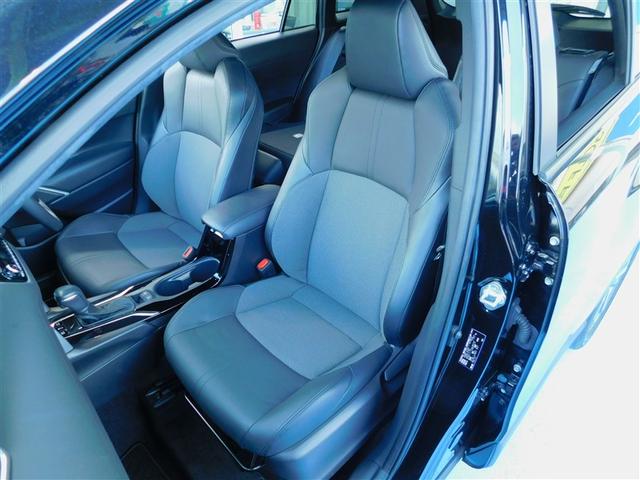 カローラクロス ハイブリッド　Ｚ　スマートキ　バックモニタ　横滑り防止　プリクラッシュセーフティー　ＰＷシート　メディアプレイヤー接続　クルーズＣ　盗難防止システム　ＬＥＤヘッドライト　アルミホイール　ＡＣ　キーレス　ＥＴＣ　パワステ（14枚目）