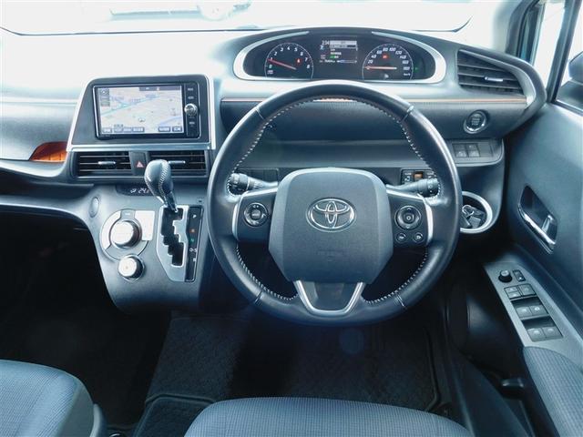 シエンタ Ｇ　両側パワ－スライドドア　スマートキー＆プッシュスタート　アイドリングストップ車　ＡＷ　ＤＶＤ再生可　ＬＥＤライト　横滑り防止システム　ＷエアＢ　メモリーナビゲーション　盗難防止システム　エアコン（5枚目）