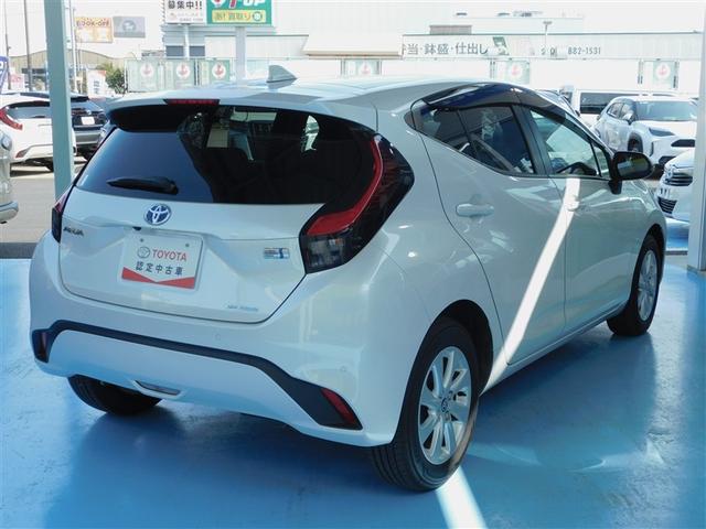 アクア Z Pシート PCS 1オナ LEDランプ クルコン フルセグTV 点検記録簿 スマートキー VSC オートエアコン イモビライザー DVD カーテンエアバッグ 助手席エアバック ETC アルミホイール(4枚目)