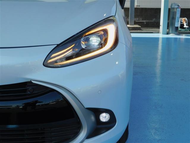 アクア Z Pシート PCS 1オナ LEDランプ クルコン フルセグTV 点検記録簿 スマートキー VSC オートエアコン イモビライザー DVD カーテンエアバッグ 助手席エアバック ETC アルミホイール(34枚目)