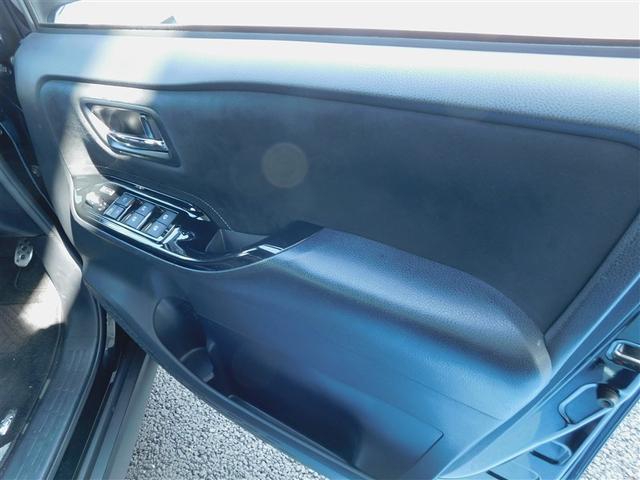 ヴォクシー ZS G’s ウォークスルー ナビTV Bカメラ アルミ エアロ LEDライト DVD再生 ミュージックプレイヤー接続可 エアバッグ パワースライドドア 横滑り防止 ドラレコ オートエアコン スマートキー ETC(29枚目)