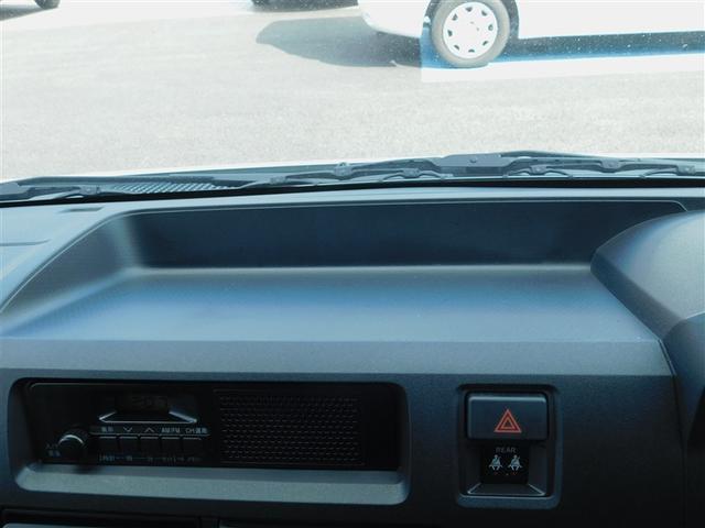 �C���p�l�A�b�p�[�g���C