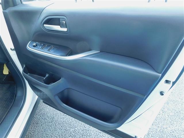 ヴォクシー Ｓ－Ｚ　ＤＶＤプレーヤー　両側自動ドア　リヤカメラ　テレビ　フルオートエアコン　パワーウインドウ　盗難防止装置　ＥＴＣ車載器　１オナ　デュアルエアコン　ＬＥＤライト　横滑り防止機能　アルミホイール　記録簿（30枚目）