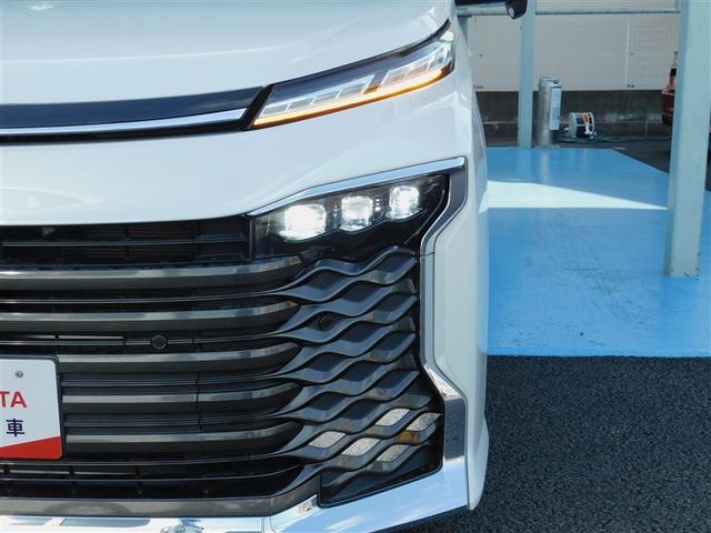 ヴォクシー Ｓ－Ｚ　ＤＶＤプレーヤー　両側自動ドア　リヤカメラ　テレビ　フルオートエアコン　パワーウインドウ　盗難防止装置　ＥＴＣ車載器　１オナ　デュアルエアコン　ＬＥＤライト　横滑り防止機能　アルミホイール　記録簿（32枚目）