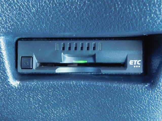 シエンタ ファンベースＧ　インテリジェントクリアランスソナー　両側自動ドア　ＬＥＤヘットライト　スマキー　バックモニター　盗難防止装置　ＡＵＸ　横滑り防止　ドライブレコーダー　キーフリー　オートエアコン　エアバック　ＡＢＳ（21枚目）