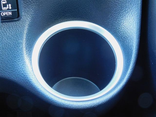 シエンタ ファンベースＧ　インテリジェントクリアランスソナー　両側自動ドア　ＬＥＤヘットライト　スマキー　バックモニター　盗難防止装置　ＡＵＸ　横滑り防止　ドライブレコーダー　キーフリー　オートエアコン　エアバック　ＡＢＳ（28枚目）