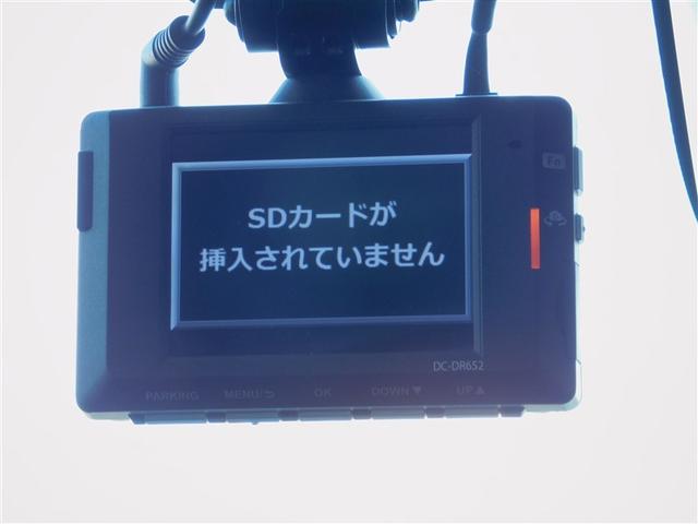 シエンタ ハイブリッド　ファンベースＧ　クエロ　衝突軽減ブレーキ　リアカメラ　両側パワースライドドア　ＬＥＤヘッドライト　スマートキー　キーフリー　点検記録簿　フルセグＴＶ　ナビＴＶ　横滑り防止装置　クルコン　ミュージックプレイヤー接続可　エアコン（18枚目）