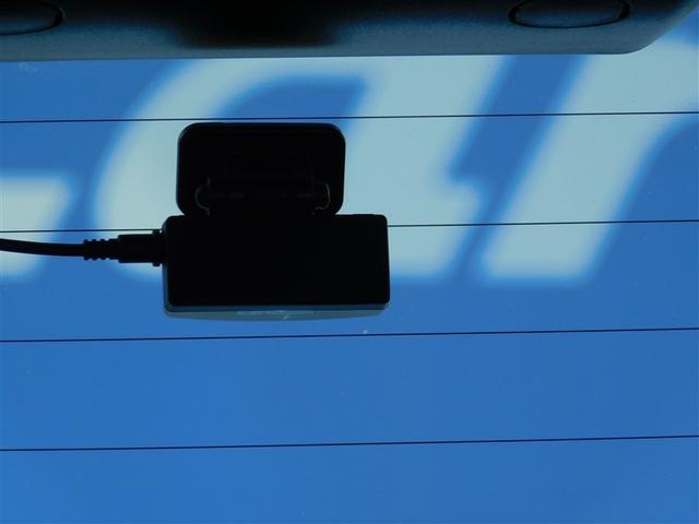 シエンタ ハイブリッド　ファンベースＧ　クエロ　衝突軽減ブレーキ　リアカメラ　両側パワースライドドア　ＬＥＤヘッドライト　スマートキー　キーフリー　点検記録簿　フルセグＴＶ　ナビＴＶ　横滑り防止装置　クルコン　ミュージックプレイヤー接続可　エアコン（19枚目）