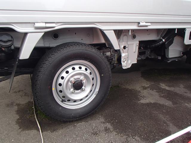 KC 4WD 届出済未使用車 禁煙車 5速マニュアル エアコン パワステ 三方開(17枚目)