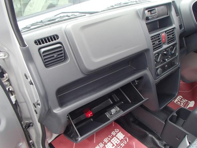 KC 4WD 届出済未使用車 禁煙車 5速マニュアル エアコン パワステ 三方開(32枚目)