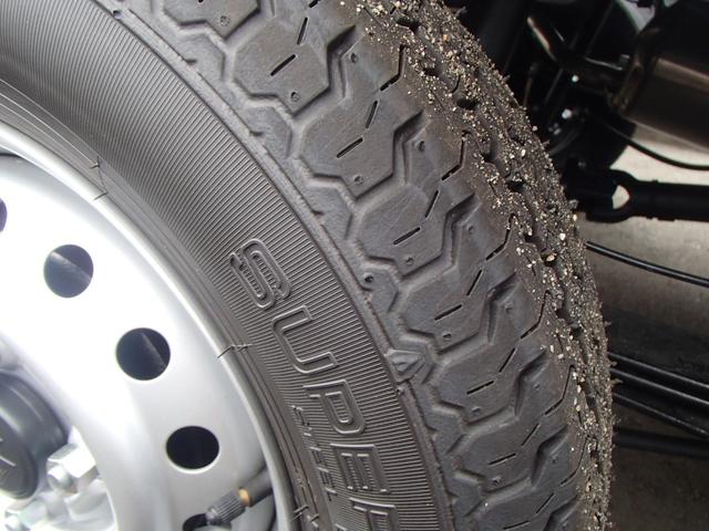 KC 4WD 届出済未使用車 禁煙車 5速マニュアル エアコン パワステ 三方開(17枚目)