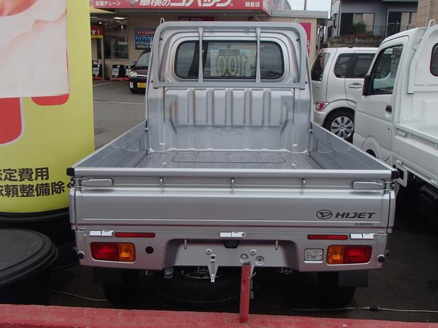 スタンダード 4WD 届出済未使用車 禁煙車 5速マニュアル エアコン パワステ 三方開(7枚目)