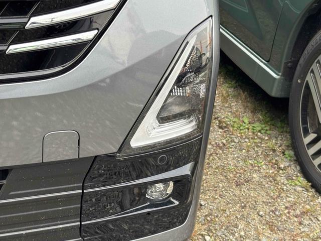 デイズ ハイウェイスター　Ｘ　バックカメラ　ナビ　クリアランスソナー　衝突被害軽減システム　オートライト　ＬＥＤヘッドランプ　スマートキー　アイドリングストップ　電動格納ミラー　ベンチシート　ＣＶＴ　盗難防止システム　ＡＢＳ（25枚目）