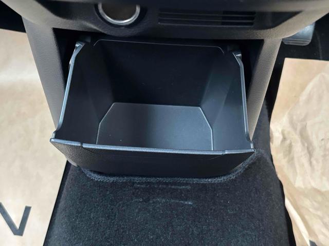 デイズ ハイウェイスター　Ｘ　バックカメラ　ナビ　クリアランスソナー　衝突被害軽減システム　オートライト　ＬＥＤヘッドランプ　スマートキー　アイドリングストップ　電動格納ミラー　ベンチシート　ＣＶＴ　盗難防止システム　ＡＢＳ（46枚目）