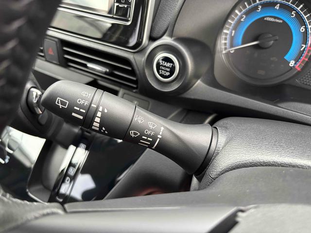 デイズ ハイウェイスター　Ｘ　バックカメラ　ナビ　クリアランスソナー　衝突被害軽減システム　オートライト　ＬＥＤヘッドランプ　スマートキー　アイドリングストップ　電動格納ミラー　ベンチシート　ＣＶＴ　盗難防止システム　ＡＢＳ（6枚目）