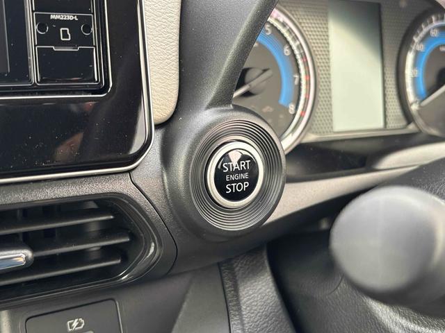 デイズ Ｘ　バックカメラ　クリアランスソナー　衝突被害軽減システム　オートライト　スマートキー　アイドリングストップ　電動格納ミラー　ベンチシート　ＣＶＴ　盗難防止システム　ＡＢＳ　ＥＳＣ　アルミホイール（7枚目）