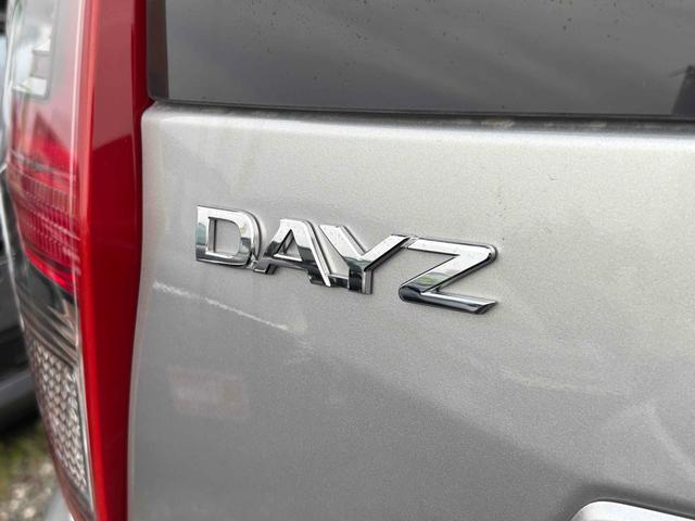 デイズ Ｘ　バックカメラ　クリアランスソナー　衝突被害軽減システム　オートライト　スマートキー　アイドリングストップ　電動格納ミラー　ベンチシート　ＣＶＴ　盗難防止システム　ＡＢＳ　ＥＳＣ　アルミホイール（18枚目）