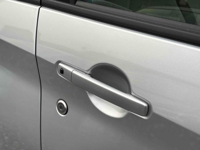 デイズ Ｘ　バックカメラ　クリアランスソナー　衝突被害軽減システム　オートライト　スマートキー　アイドリングストップ　電動格納ミラー　ベンチシート　ＣＶＴ　盗難防止システム　ＡＢＳ　ＥＳＣ　アルミホイール（25枚目）