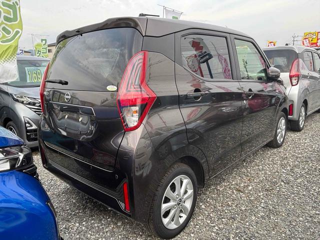 デイズ Ｘ　ＥＴＣ　クリアランスソナー　衝突被害軽減システム　オートライト　スマートキー　アイドリングストップ　電動格納ミラー　ベンチシート　ＣＶＴ　盗難防止システム　ＡＢＳ　ＥＳＣ　アルミホイール（22枚目）