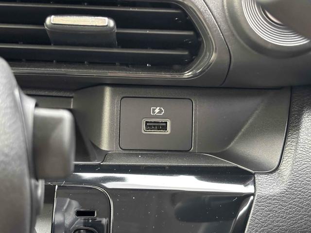 デイズ Ｘ　クリアランスソナー　衝突被害軽減システム　オートライト　スマートキー　アイドリングストップ　電動格納ミラー　ベンチシート　ＣＶＴ　盗難防止システム　ＡＢＳ　ＥＳＣ　アルミホイール　衝突安全ボディ（12枚目）