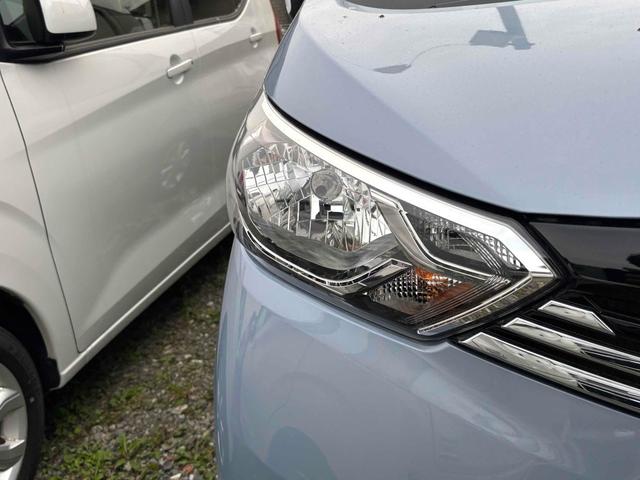 デイズ Ｘ　クリアランスソナー　衝突被害軽減システム　オートライト　スマートキー　アイドリングストップ　電動格納ミラー　ベンチシート　ＣＶＴ　盗難防止システム　ＡＢＳ　ＥＳＣ　アルミホイール　衝突安全ボディ（15枚目）