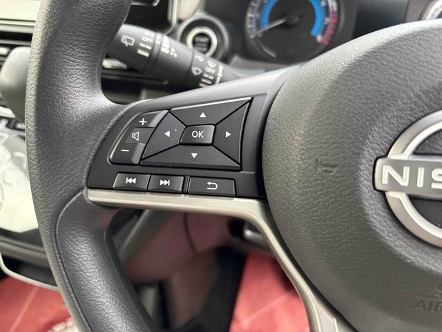 デイズ Ｘ　クリアランスソナー　衝突被害軽減システム　オートライト　スマートキー　アイドリングストップ　電動格納ミラー　ベンチシート　ＣＶＴ　盗難防止システム　ＡＢＳ　ＥＳＣ　アルミホイール　衝突安全ボディ（10枚目）