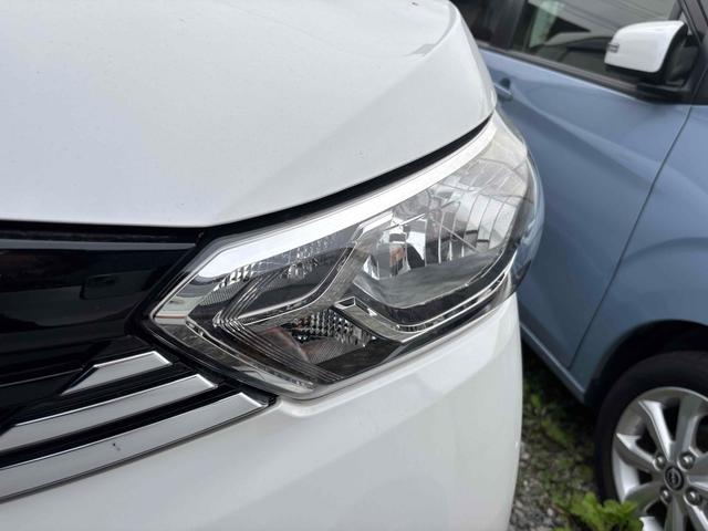 デイズ Ｘ　クリアランスソナー　衝突被害軽減システム　オートライト　スマートキー　アイドリングストップ　電動格納ミラー　ベンチシート　ＣＶＴ　盗難防止システム　ＡＢＳ　ＥＳＣ　アルミホイール　衝突安全ボディ（16枚目）