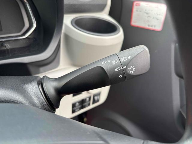 ミライース Ｘ　ＳＡＩＩＩ　クリアランスソナー　衝突被害軽減システム　オートマチックハイビーム　オートライト　ＬＥＤヘッドランプ　キーレスエントリー　アイドリングストップ　電動格納ミラー　ＣＶＴ　盗難防止システム　ＡＢＳ　ＥＳＣ（9枚目）