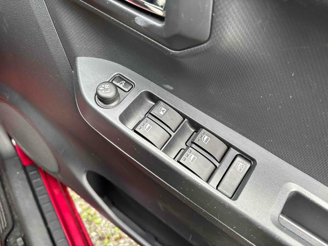 ミライース Ｘ　リミテッドＳＡＩＩＩ　クリアランスソナー　衝突被害軽減システム　オートマチックハイビーム　ＬＥＤヘッドランプ　キーレスエントリー　アイドリングストップ　電動格納ミラー　ＣＶＴ　盗難防止システム　ＡＢＳ　ＥＳＣ　ＣＤ（7枚目）