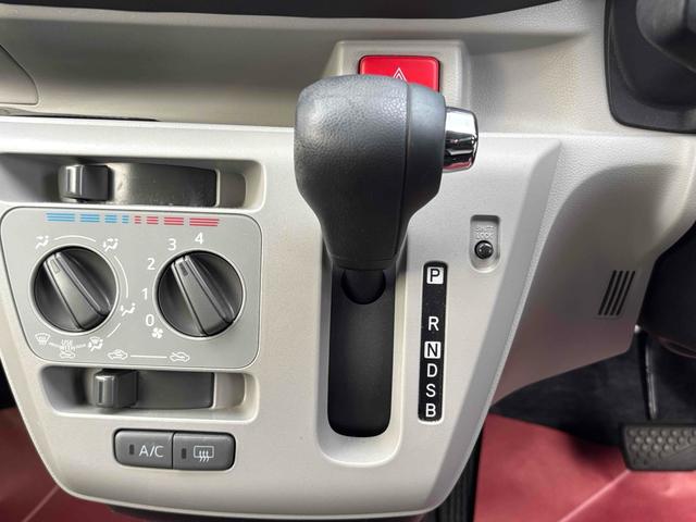 ミライース Ｘ　リミテッドＳＡＩＩＩ　ドライブレコーダー　クリアランスソナー　衝突被害軽減システム　オートマチックハイビーム　オートライト　ＬＥＤヘッドランプ　キーレスエントリー　アイドリングストップ　電動格納ミラー　ＣＶＴ（6枚目）