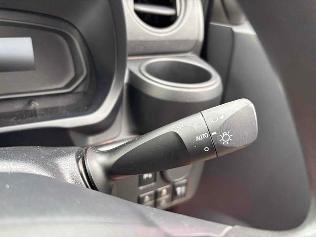 ミライース Ｌ　ＳＡＩＩＩ　クリアランスソナー　衝突被害軽減システム　オートマチックハイビーム　オートライト　キーレスエントリー　アイドリングストップ　電動格納ミラー　ＣＶＴ　盗難防止システム　ＡＢＳ　ＥＳＣ　ＣＤ（11枚目）