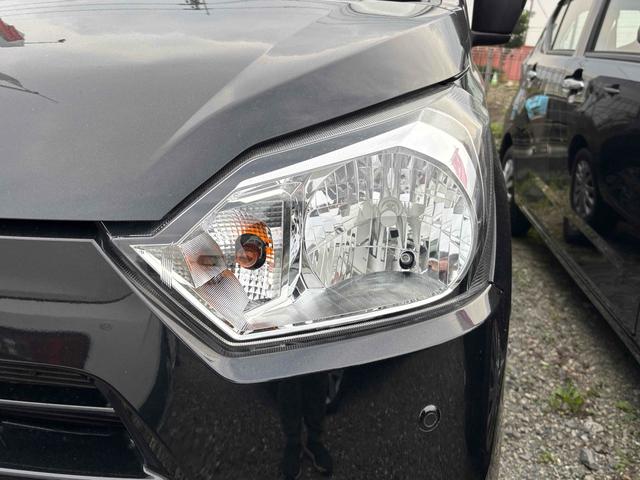 ミライース Ｌ　ＳＡＩＩＩ　クリアランスソナー　衝突被害軽減システム　オートマチックハイビーム　オートライト　キーレスエントリー　アイドリングストップ　電動格納ミラー　ＣＶＴ　盗難防止システム　ＡＢＳ　ＥＳＣ　ＣＤ（17枚目）