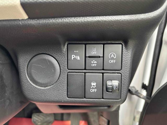 アルト Ｌ　クリアランスソナー　レーンアシスト　衝突被害軽減システム　オートライト　キーレスエントリー　アイドリングストップ　ＣＶＴ　盗難防止システム　ＡＢＳ　ＥＳＣ　ＣＤ　ミュージックプレイヤー接続可（8枚目）