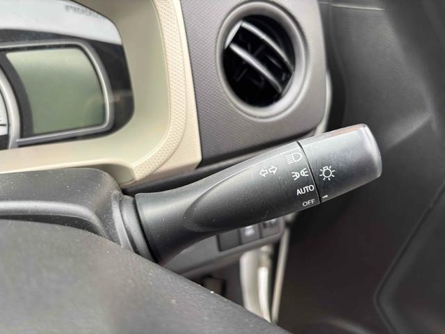 アルト Ｌ　クリアランスソナー　レーンアシスト　衝突被害軽減システム　オートライト　キーレスエントリー　アイドリングストップ　ＣＶＴ　盗難防止システム　ＡＢＳ　ＥＳＣ　ＣＤ　ミュージックプレイヤー接続可（10枚目）