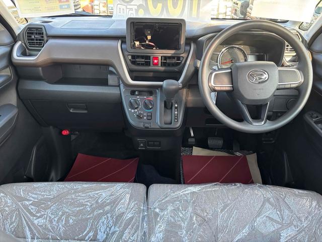 ムーヴ Ｌ　届け出済み未使用車　両側スライドドア　クリアランスソナー　衝突被害軽減システム　オートライト　ＬＥＤヘッドランプ　アイドリングストップ　電動格納ミラー　ベンチシート　ＣＶＴ　盗難防止システム　ＡＢＳ（2枚目）