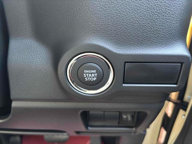 スペーシア ハイブリッドＧ　届け出済み未使用車　両側スライドドア　クリアランスソナー　衝突被害軽減システム　オートライト　ＬＥＤヘッドランプ　スマートキー　アイドリングストップ　電動格納ミラー　ベンチシート　ＣＶＴ（4枚目）