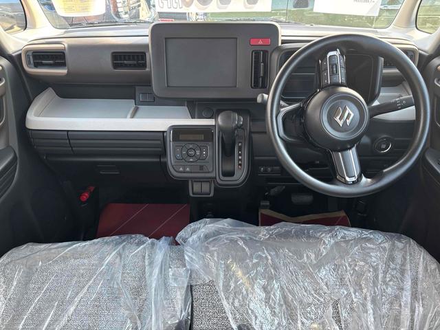 スペーシア ハイブリッドＧ　届け出済み未使用車　両側スライドドア　クリアランスソナー　衝突被害軽減システム　オートライト　ＬＥＤヘッドランプ　スマートキー　アイドリングストップ　電動格納ミラー　ベンチシート　ＣＶＴ（2枚目）