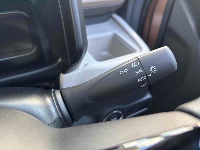 スペーシア ハイブリッドＧ　届け出済み未使用車　両側スライドドア　クリアランスソナー　衝突被害軽減システム　オートライト　ＬＥＤヘッドランプ　スマートキー　アイドリングストップ　電動格納ミラー　ベンチシート　ＣＶＴ（10枚目）